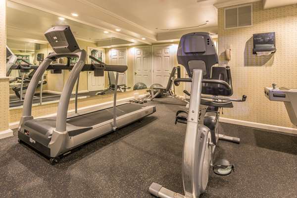 Fitness/ Exercise Room - Ramada Hotel Mountain View