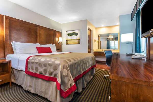  - Ramada Hotel Mountain View