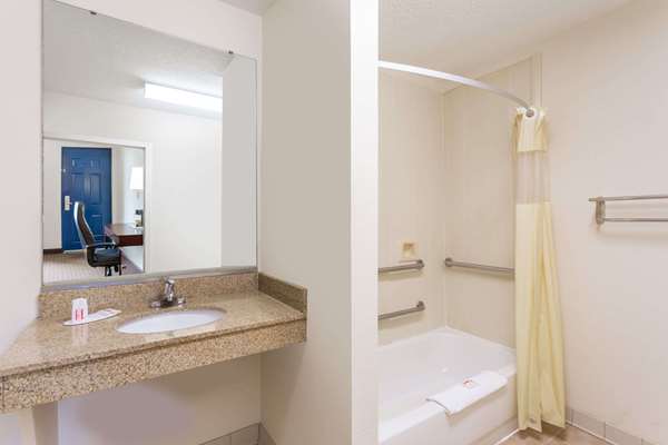  - Days Inn Reidsville