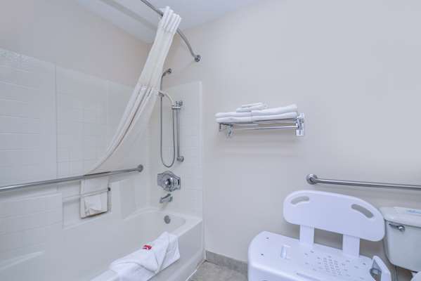  - Travelodge Newberg