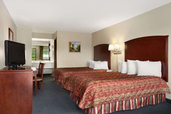  - Days Inn Shepherd of the Hills Expressway Branson