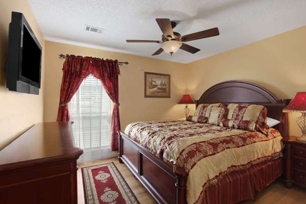 Suite - Days Inn Shepherd of the Hills Expressway Branson