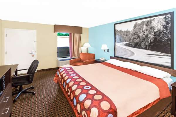  - Super 8 Motel Madison