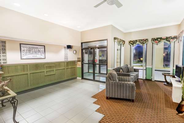  - Super 8 Motel Madison