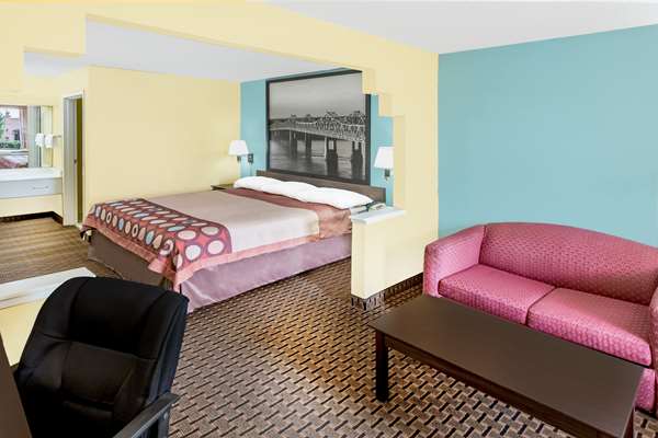  - Super 8 Motel Madison