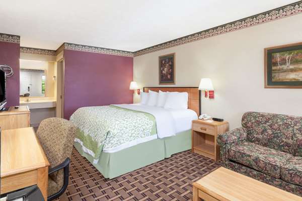  - Days Inn Lexington
