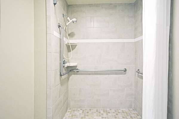  - Days Inn at the Beach Virginia Beach