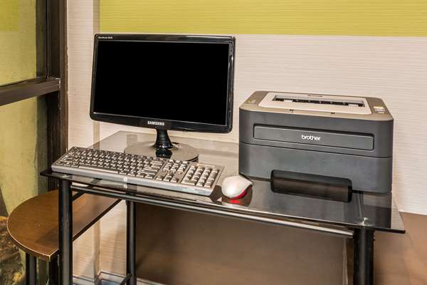 Conference Area - Days Inn at the Beach Virginia Beach