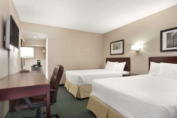  - Days Inn Lethbridge