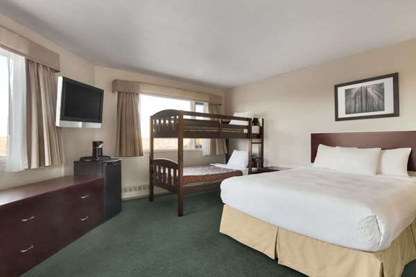 Suite - Days Inn Lethbridge
