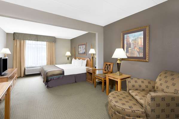  - Wingate by Wyndham Mechanicsburg - I-76, Exit 236