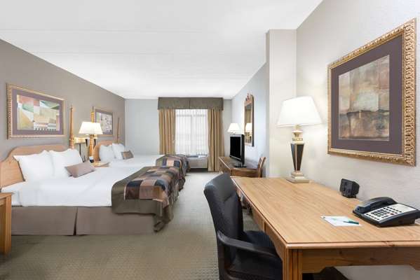  - Wingate by Wyndham Mechanicsburg - I-76, Exit 236