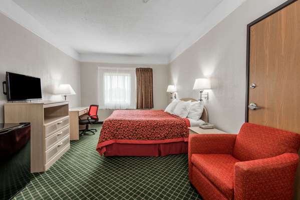  - Days Inn Airport Kansas City - I-29, Exit 12
