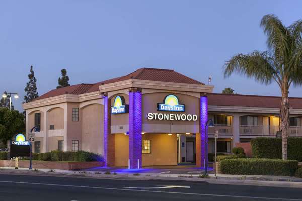 Exterior view - Days Inn Downey