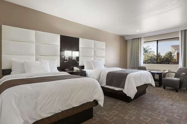  - Days Inn Downey