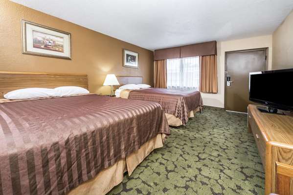  - Travelodge East Bloomington