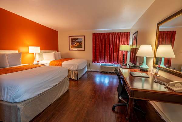  - Howard Johnson Inn Buena Park - I-5, Exit 117