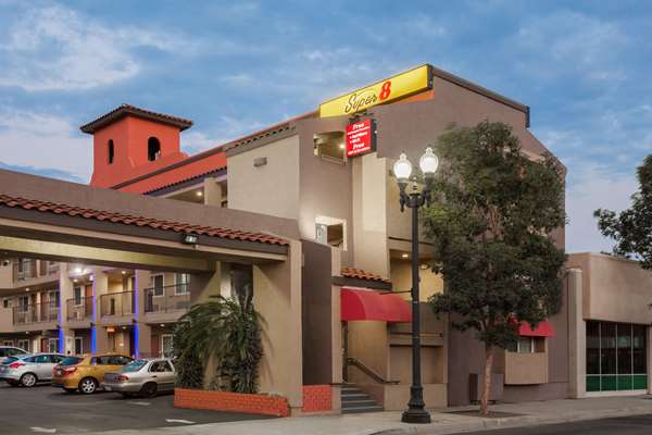 Exterior view - Super 8 Motel El Cajon - I-8, Exit 17