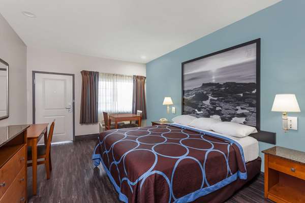  - Super 8 Motel El Cajon - I-8, Exit 17