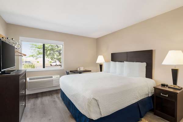  - Travelodge Lake Havasu City