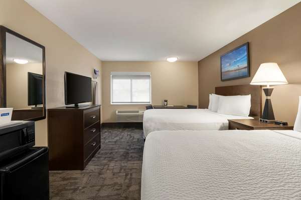  - Travelodge Lake Havasu City