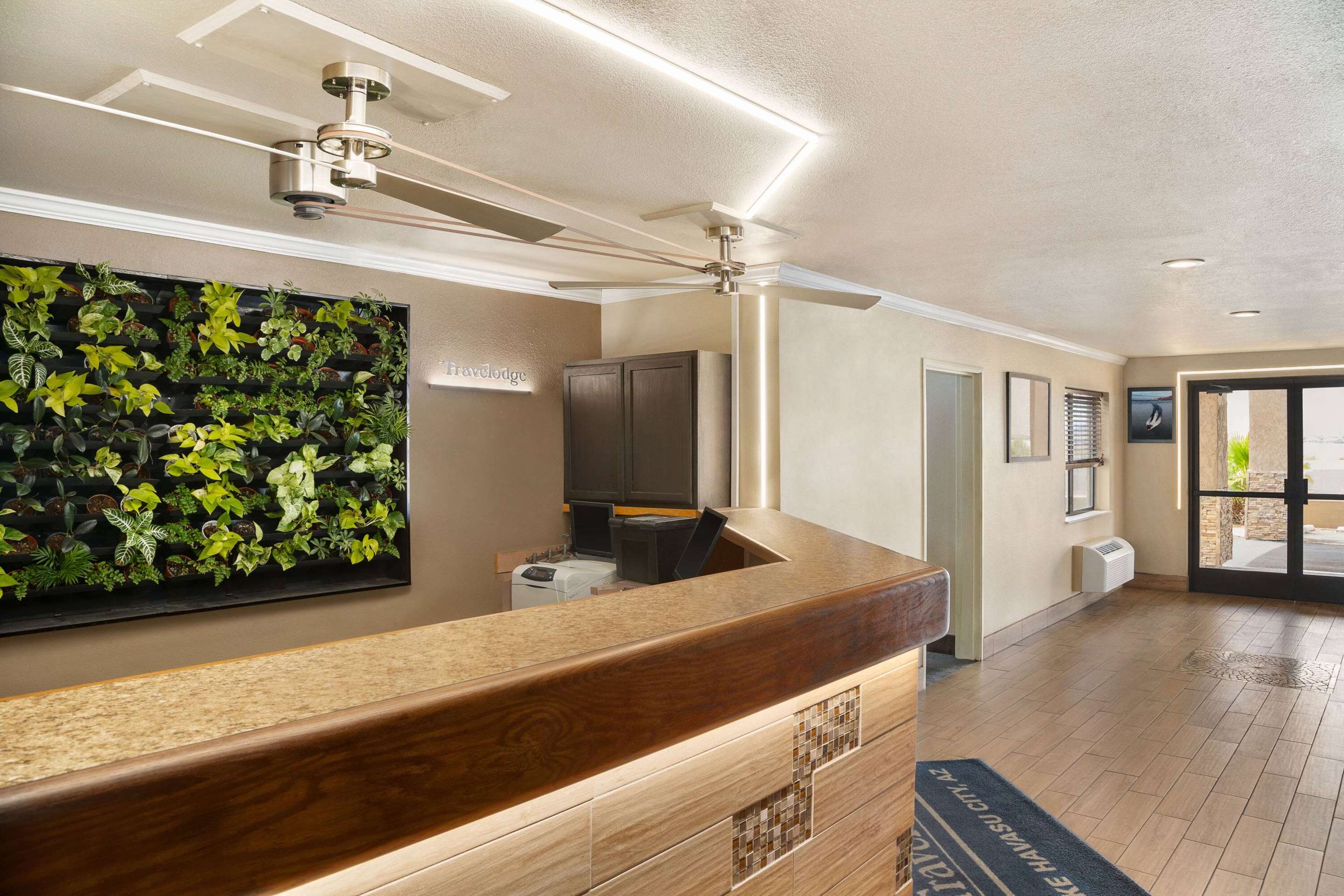 Reception | Travelodge by Wyndham Lake Havasu