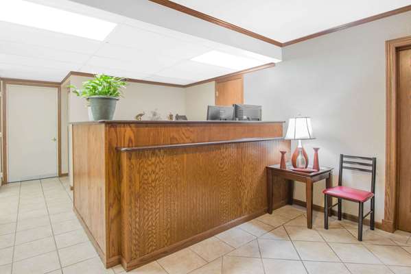  - Travelodge Mansfield - I-71, Exit 169