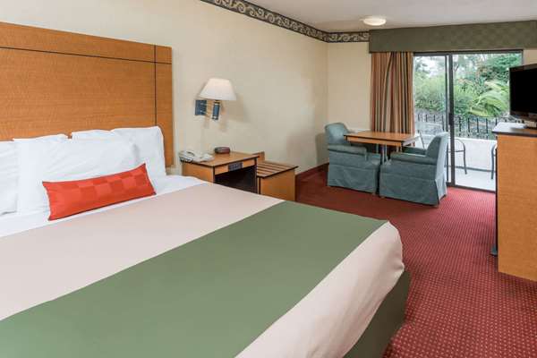  - Travelodge San Clemente - I-5, Exit 73