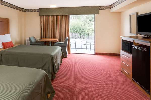  - Travelodge San Clemente - I-5, Exit 73