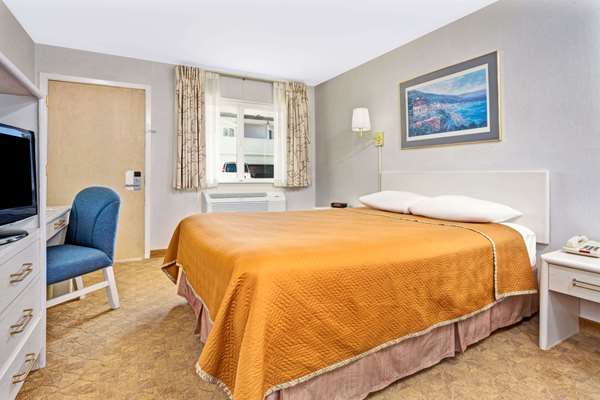  - Travelodge Mill Valley - US 101, Exit 447