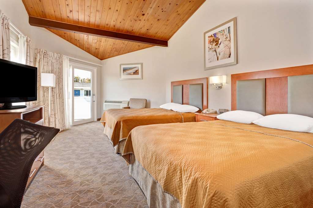 TRAVELODGE BY WYNDHAM MILL VALLEY/S-guestroom-Guest Room,On-Site.jpg