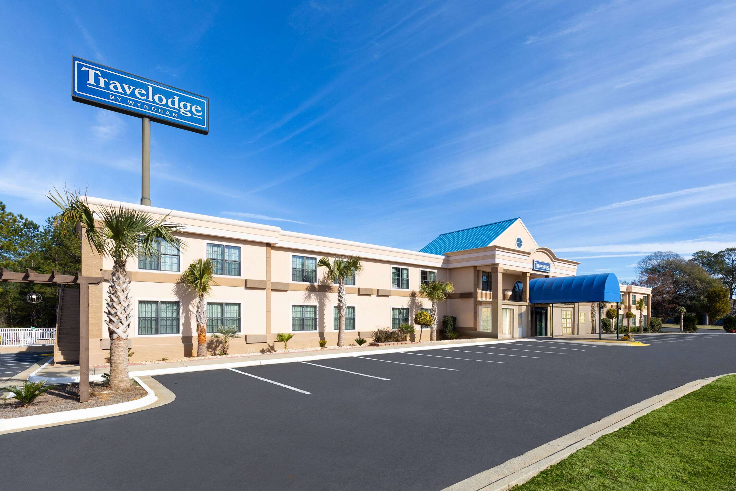 Exterior | Travelodge by Wyndham Perry GA