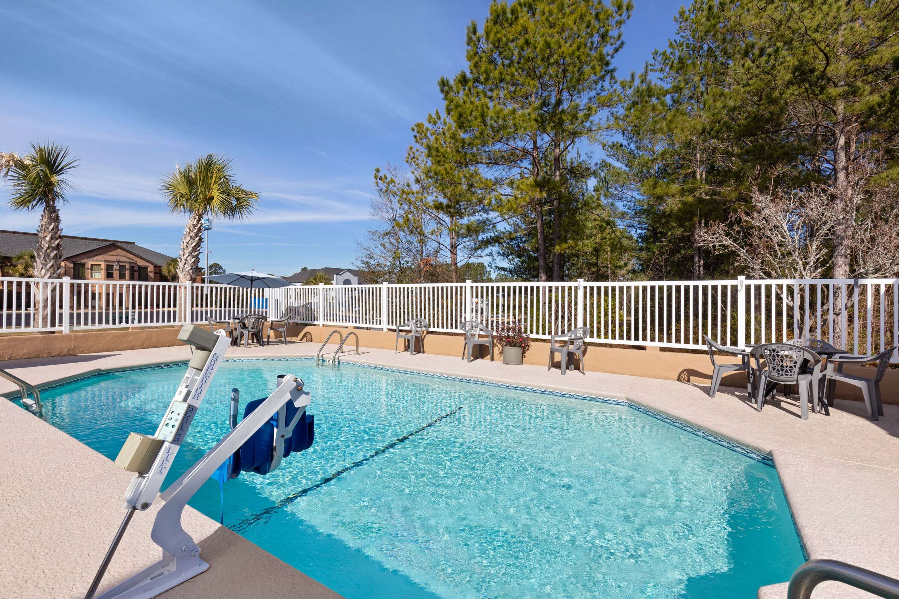 Pool | Travelodge by Wyndham Perry GA