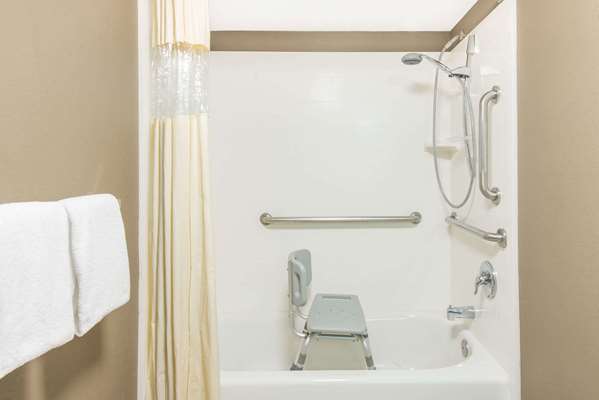  - Days Inn Arlington Pentagon