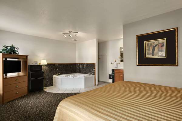 Suite - Travelodge Wenatchee