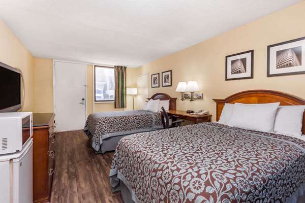  - Days Inn Airport College Park - I-85, Exit 71