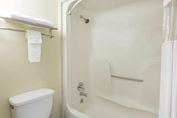  - Days Inn Airport College Park - I-85, Exit 71