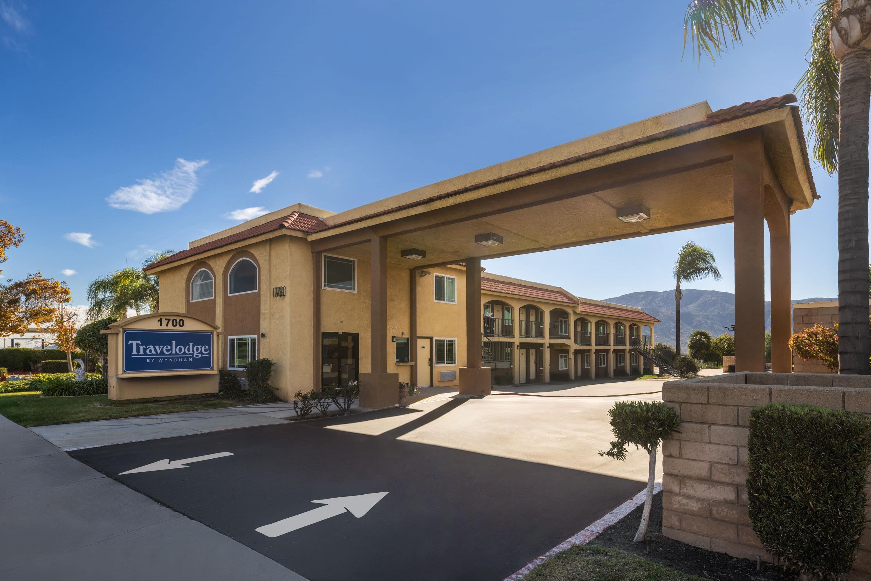 Exterior | Travelodge by Wyndham Banning Casino and Outlet Mall