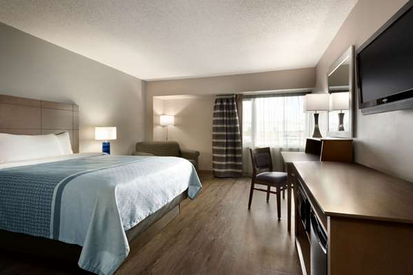  - Travelodge Saskatoon