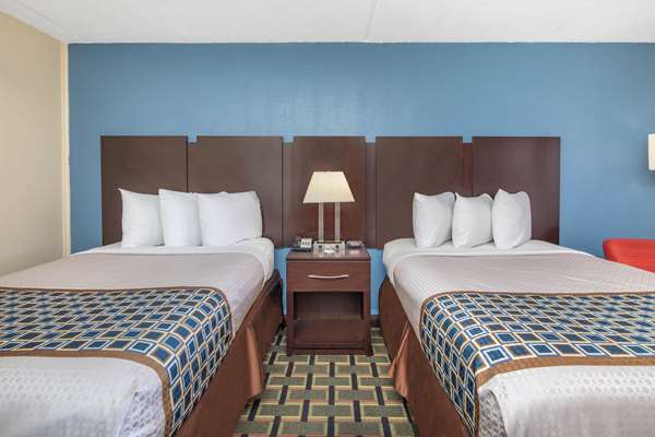  - Travelodge Richmond Hill - I-95, Exit 87