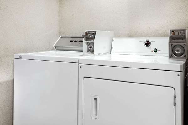 Amenities - Travelodge Pelham