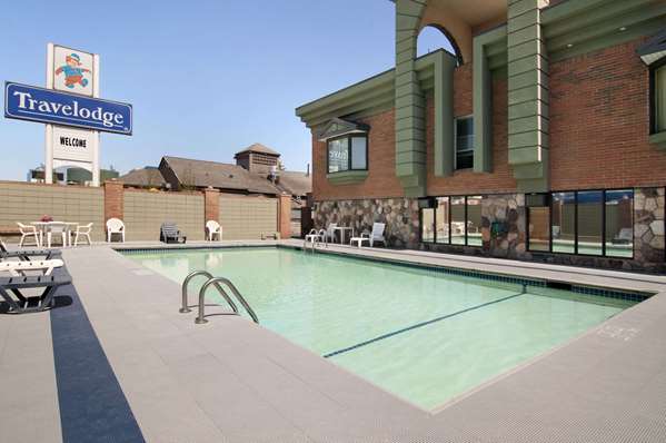 Pool - Travelodge South Calgary