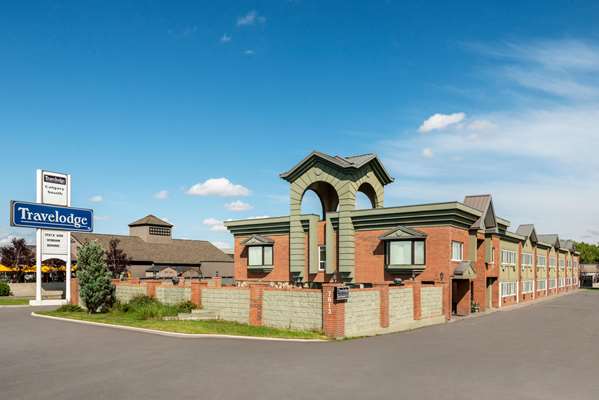 Exterior view - Travelodge South Calgary