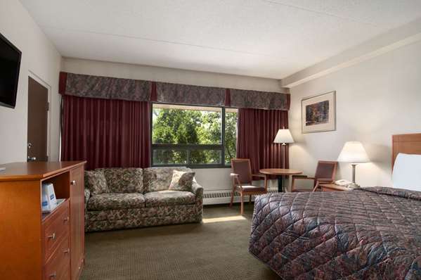  - Travelodge East Edmonton