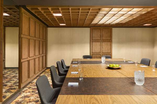  - Travelodge East Edmonton