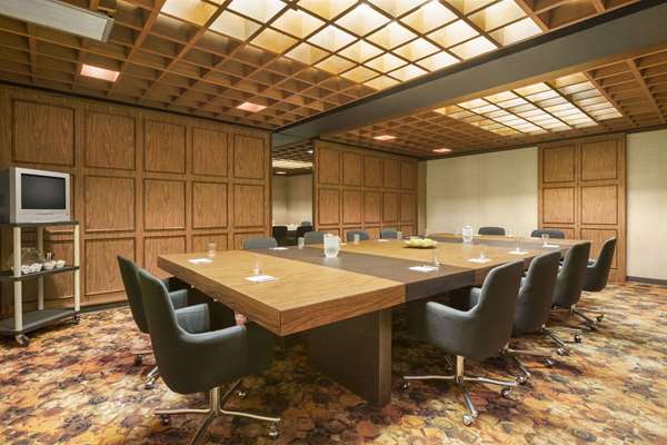  - Travelodge East Edmonton