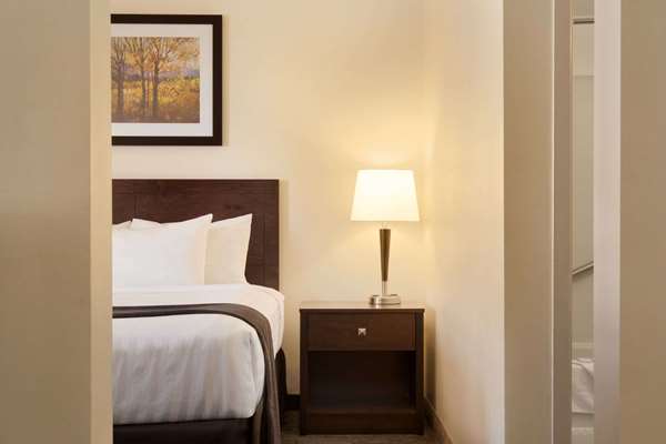 Suite - Travelodge South Edmonton