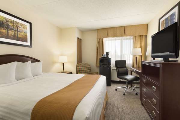  - Travelodge South Edmonton