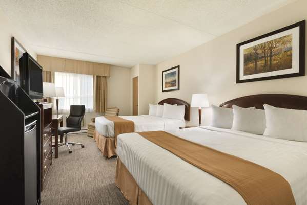  - Travelodge South Edmonton
