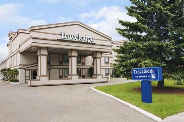 Exterior view - Travelodge Red Deer